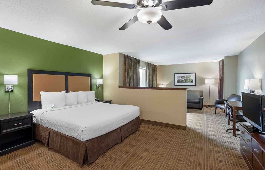 Extended Stay America Suites - Oakland - Емеривил Стая снимка