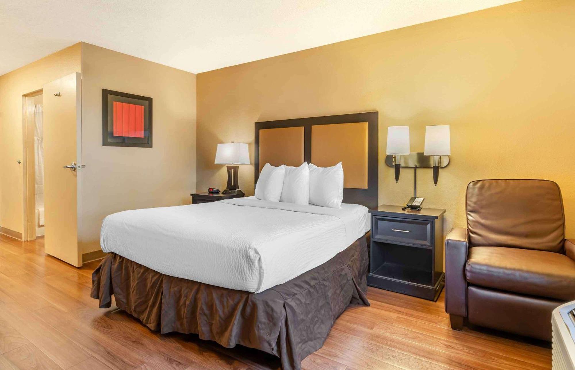 Extended Stay America Suites - Oakland - Емеривил Екстериор снимка