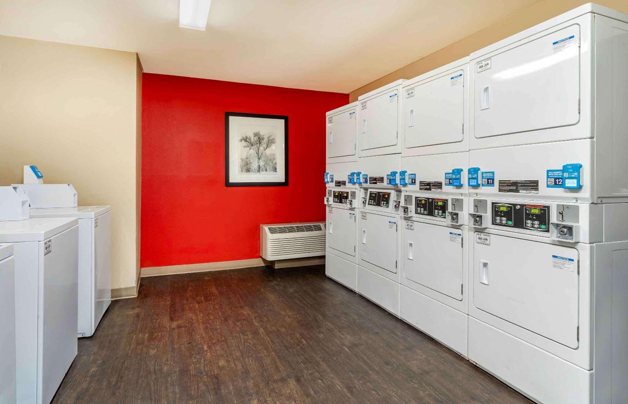 Extended Stay America Suites - Oakland - Емеривил Екстериор снимка