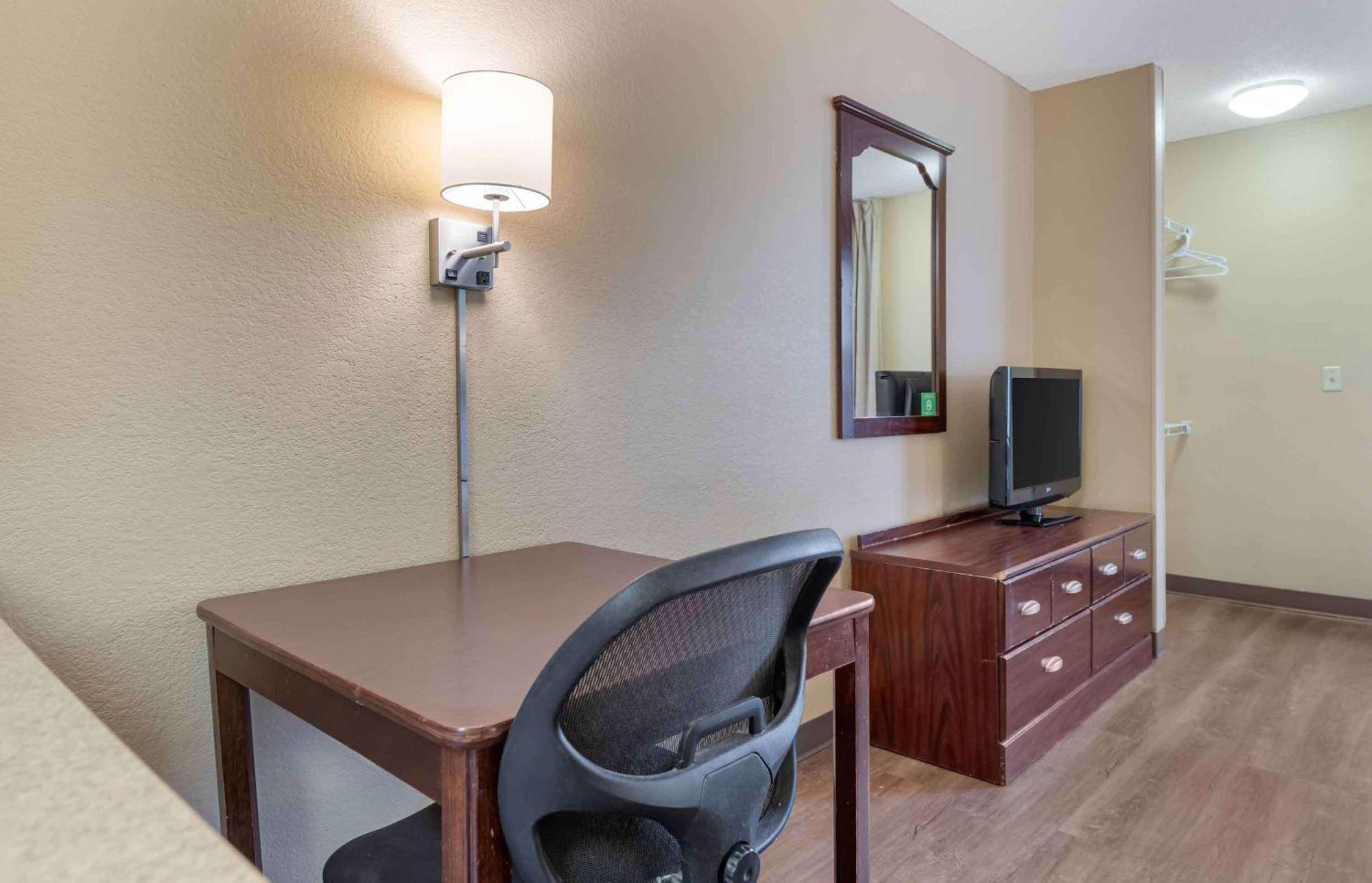 Extended Stay America Suites - Oakland - Емеривил Екстериор снимка