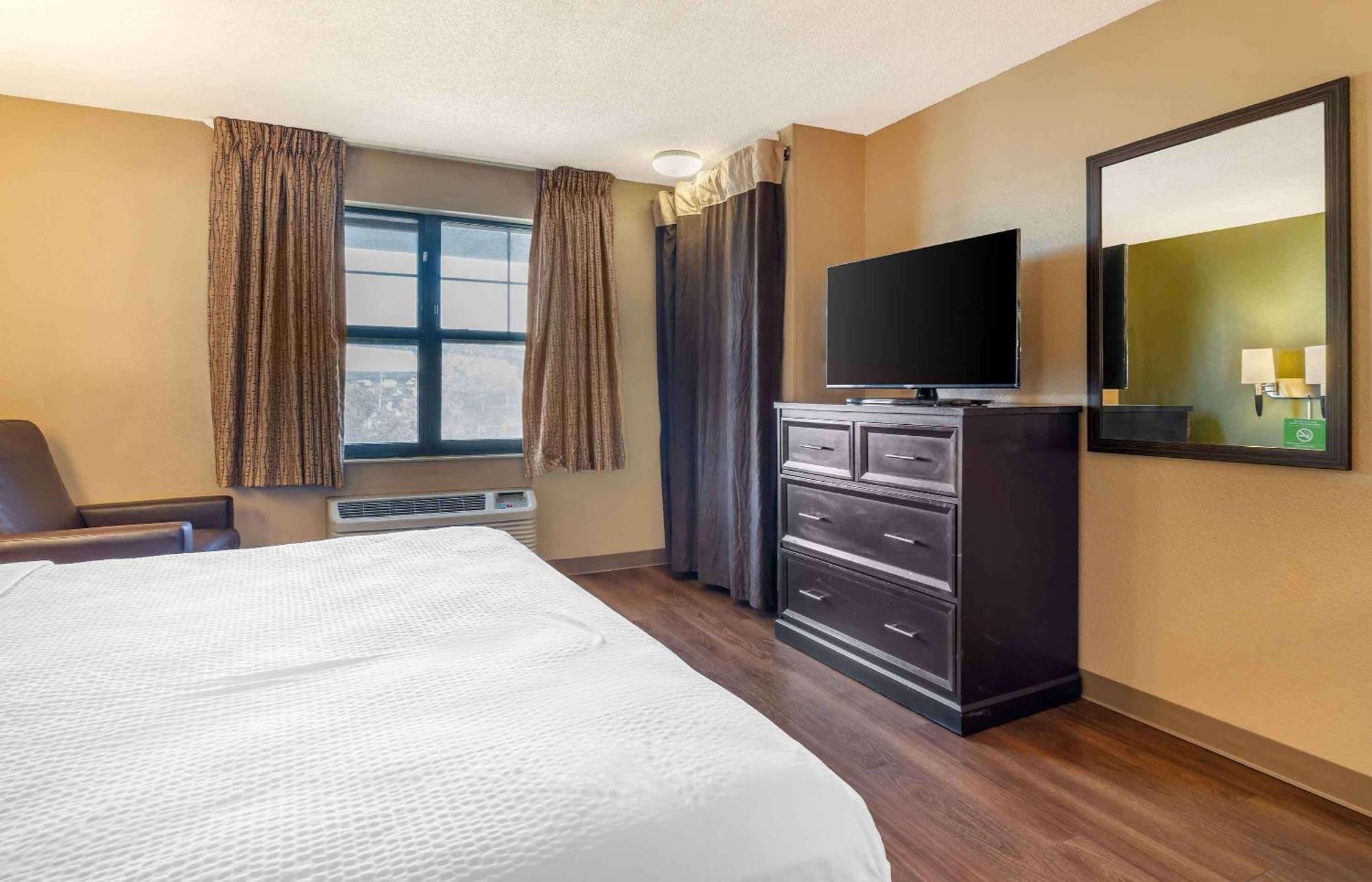 Extended Stay America Suites - Oakland - Емеривил Екстериор снимка