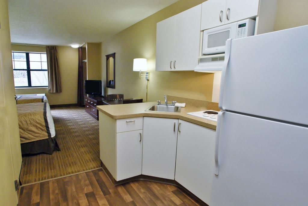 Extended Stay America Suites - Oakland - Емеривил Екстериор снимка