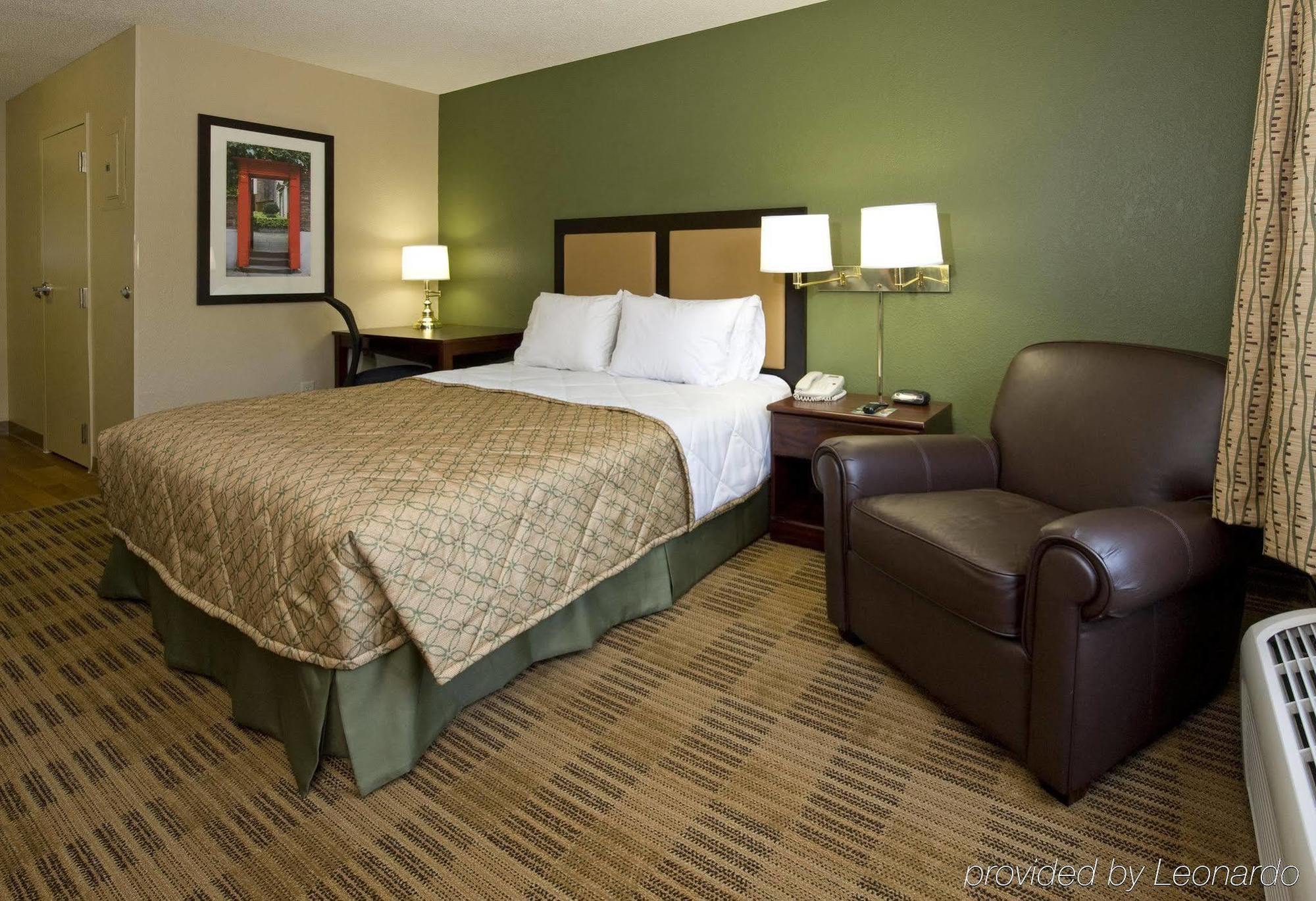 Extended Stay America Suites - Oakland - Емеривил Екстериор снимка
